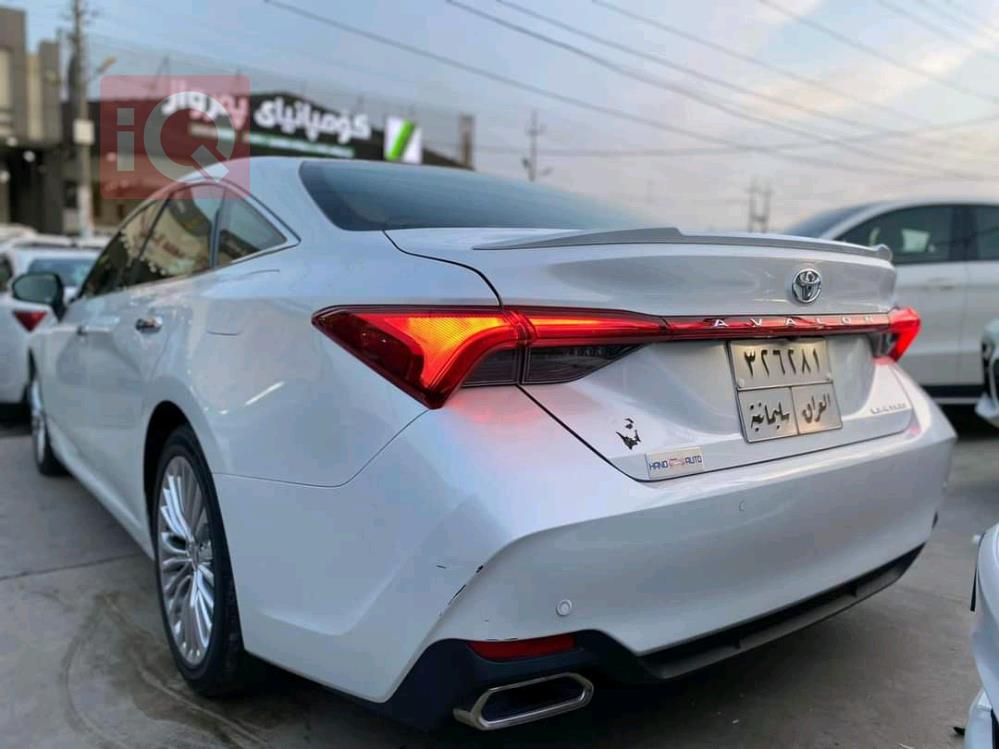 Toyota Avalon